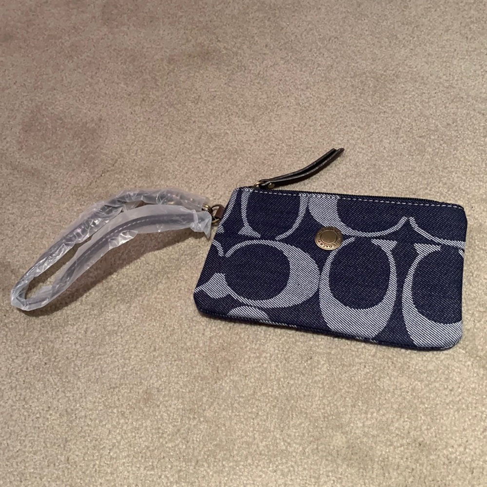 Coach wristlet. Never used